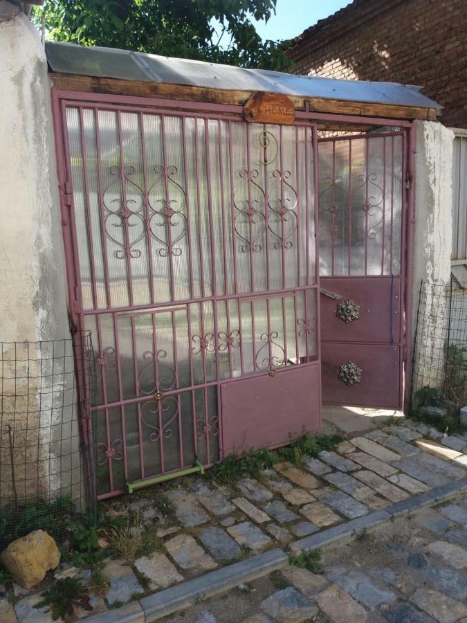 At Home Hostel Korce Exterior foto